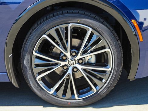 New 2026 Toyota Prius XLE image 10