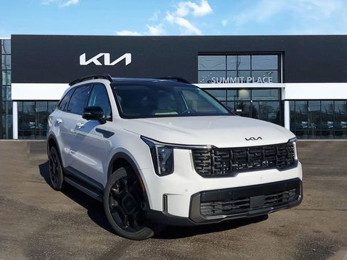 Certified 2025 Kia Sorento SX image 1