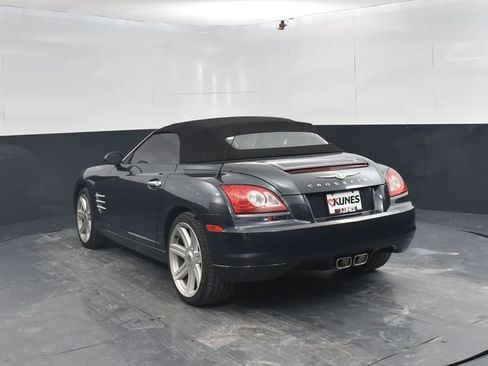 Used 2008 Chrysler Crossfire Limited image 7