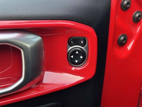 Used 2019 Jeep Wrangler Unlimited Sport S image 14