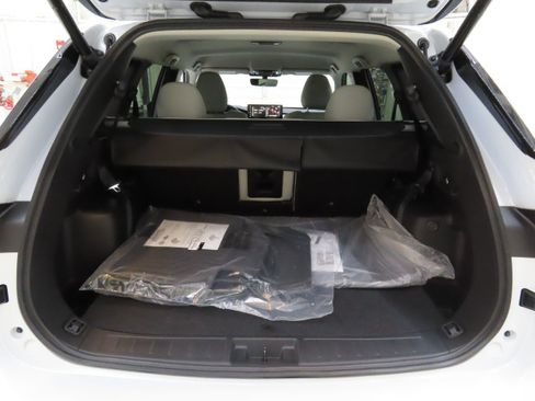 New 2025 Mitsubishi Outlander SE image 22