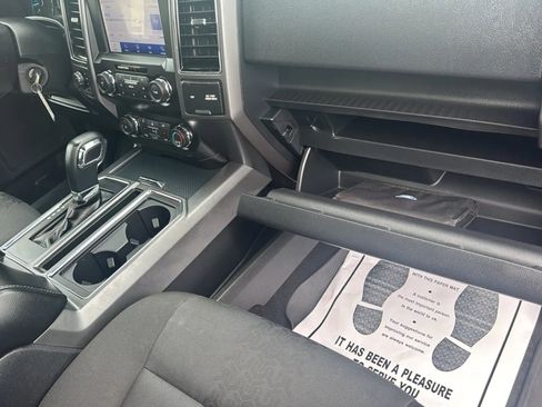 Used 2020 Ford F150 XLT w/ Equipment Group 302A Luxury AWD/4WD image 34