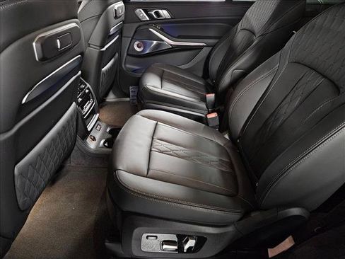 New 2025 BMW ALPINA XB7 image 14