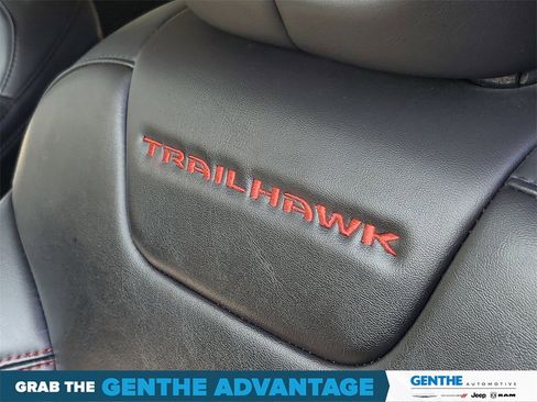 Used 2020 Jeep Cherokee Trailhawk w/ Cold Weather Group image 9
