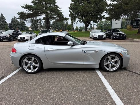 Used 2014 BMW Z4 sDrive35i RWD image 47