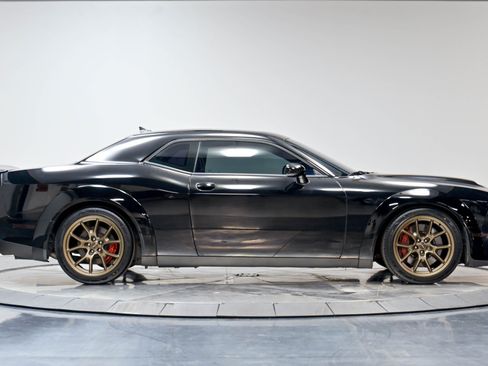 Used 2023 Dodge Challenger SRT Hellcat RWD image 19