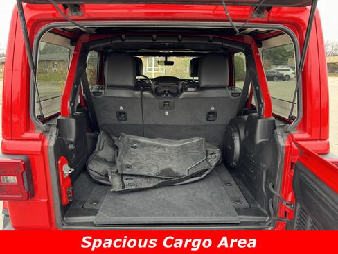Used 2021 Jeep Wrangler Unlimited Rubicon image 13