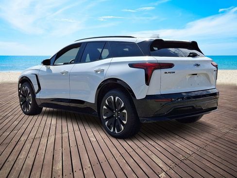 Certified 2024 Chevrolet Blazer EV RS AWD/4WD image 4