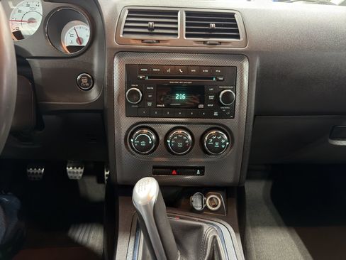 Used 2012 Dodge Challenger R/T RWD image 27
