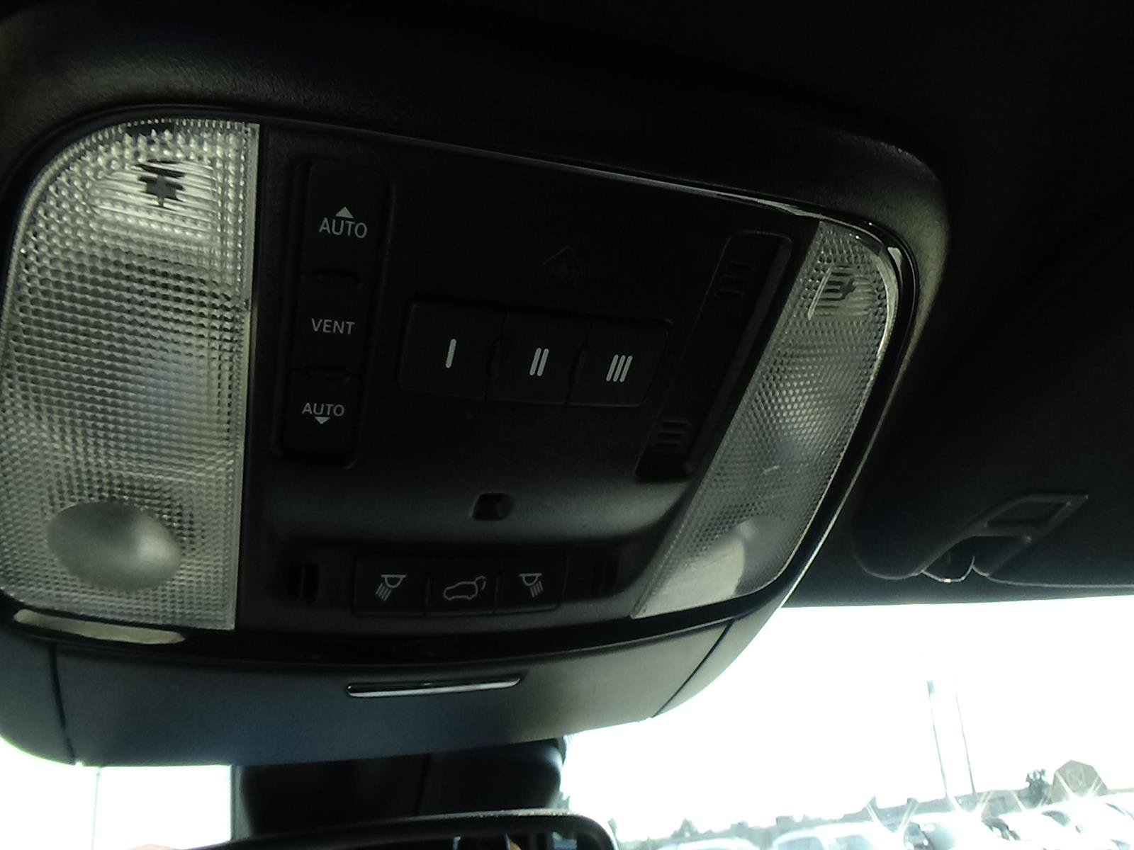 Certified 2025 Dodge Durango R/T AWD/4WD image 28