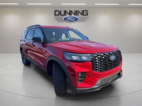 New 2026 Ford Explorer ST-Line w/ ST-Line Street Pack image 4