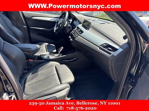 Used 2020 BMW X1 xDrive28i image 11