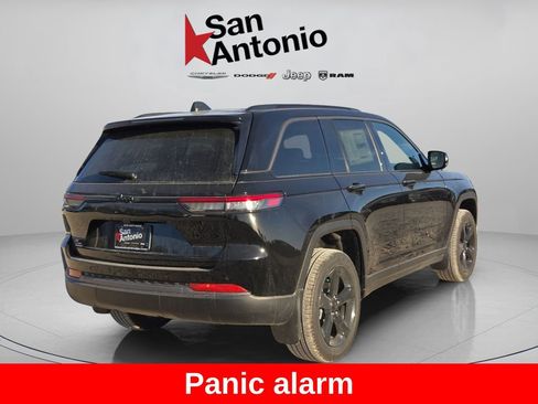 New 2026 Jeep Grand Cherokee Limited w/ Limited Altitude Package RWD image 8
