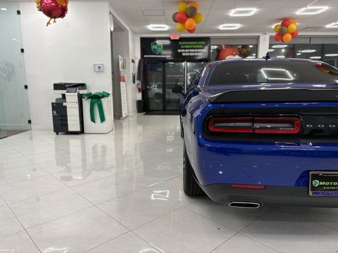 Used 2019 Dodge Challenger SXT w/ Plus Package image 13