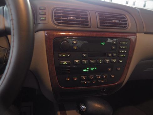 Used 2004 Mercury Sable LS Premium image 9