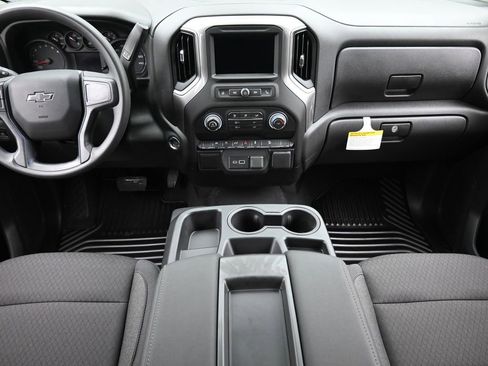 New 2026 Chevrolet Silverado 1500 Custom Trail Boss w/ Dark Appearance Package image 12