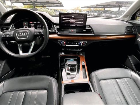 Used 2021 Audi Q5 Premium Plus w/ Premium Plus Package image 14