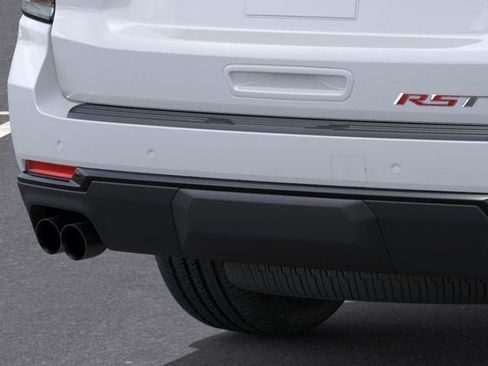 New 2026 Chevrolet Suburban RST RWD image 14