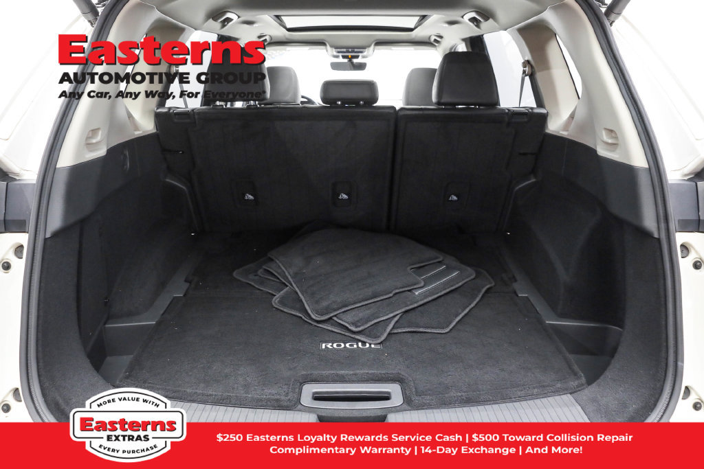 Used 2023 Nissan Rogue SL w/ SL Premium Package AWD/4WD image 10