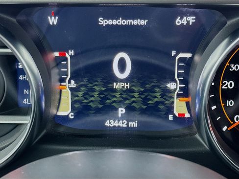 Used 2021 Jeep Gladiator Sport AWD/4WD image 8