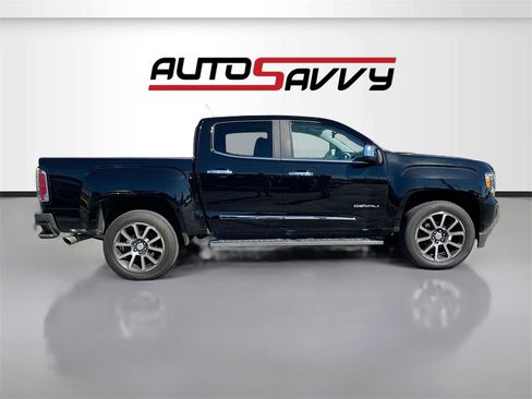 Used 2020 GMC Canyon Denali image 8