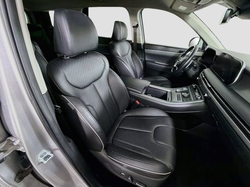 Used 2024 Hyundai Palisade SEL FWD image 33
