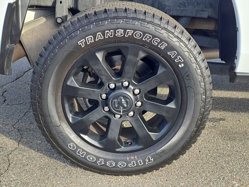 Used 2024 RAM 2500 Big Horn w/ Night Edition image 5