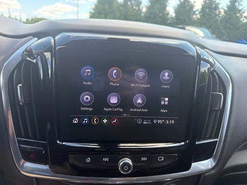 Used 2020 Chevrolet Traverse LT w/ LPO, Floor Liner Package AWD/4WD image 14