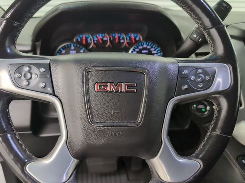 Used 2019 GMC Yukon XL SLT image 16