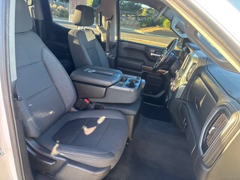 Used 2021 Chevrolet Silverado 1500 LT AWD/4WD image 18