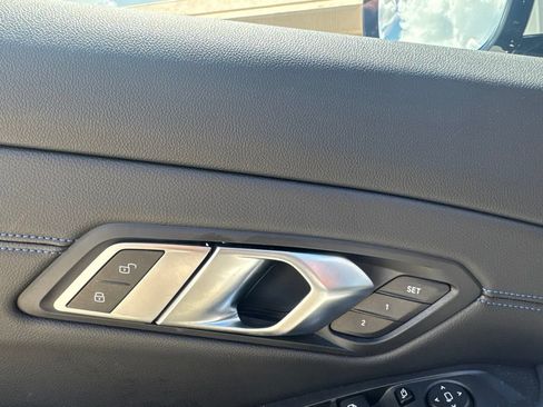 Used 2020 BMW 330i xDrive Sedan w/ M Sport Package AWD/4WD image 16
