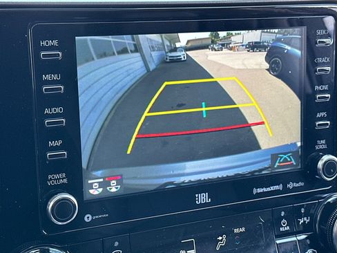 Used 2022 Toyota Highlander Limited image 21