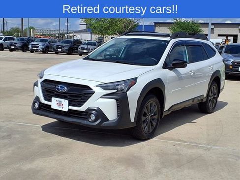 Certified 2025 Subaru Outback Onyx Edition AWD/4WD image 3