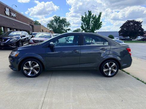 Used 2017 Chevrolet Sonic Premier FWD image 3