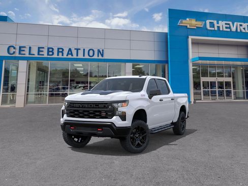 New 2026 Chevrolet Silverado 1500 Custom Trail Boss w/ LPO, Dark Essentials Package image 8