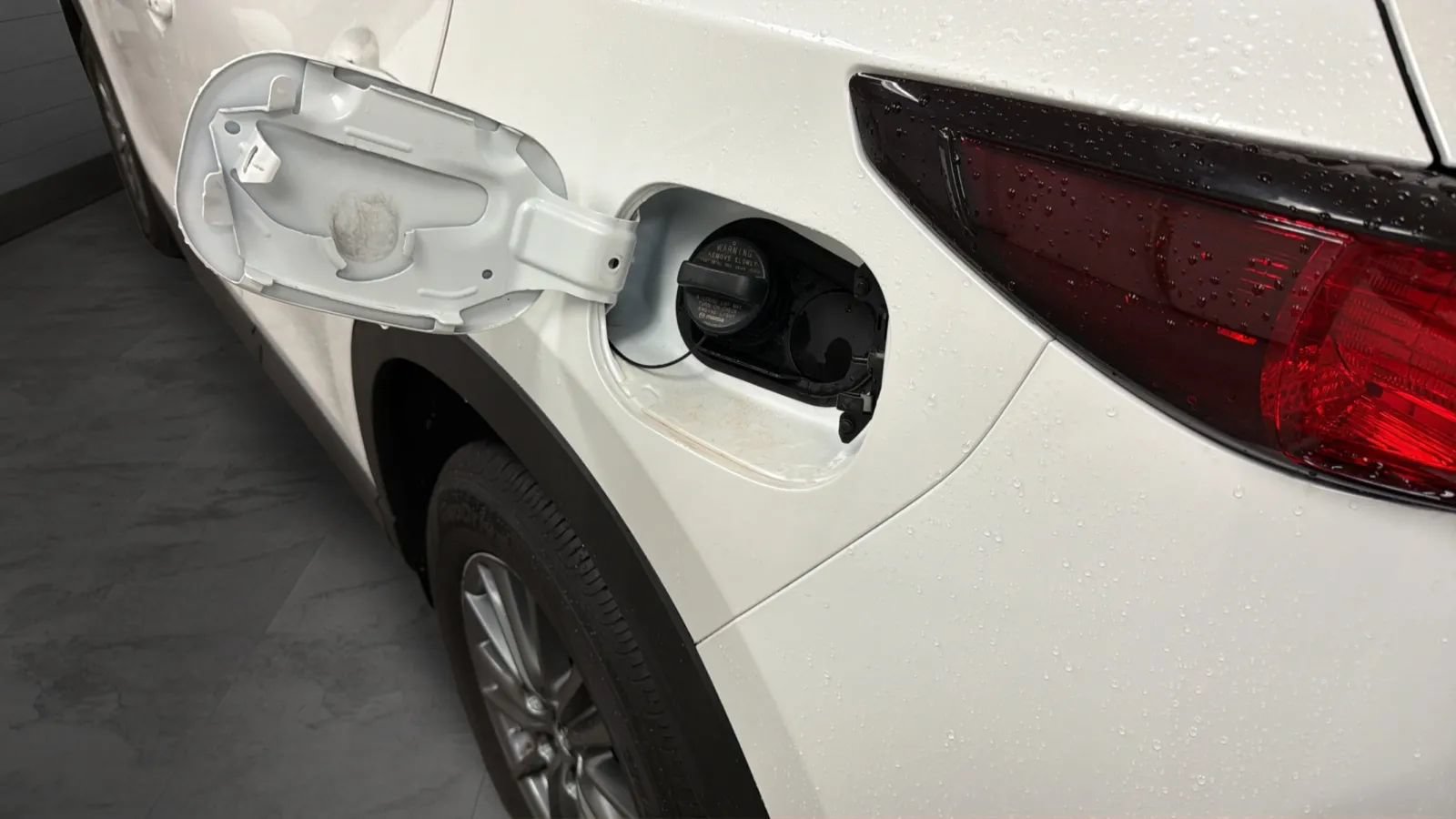 Used 2019 MAZDA CX-5 Touring FWD image 25