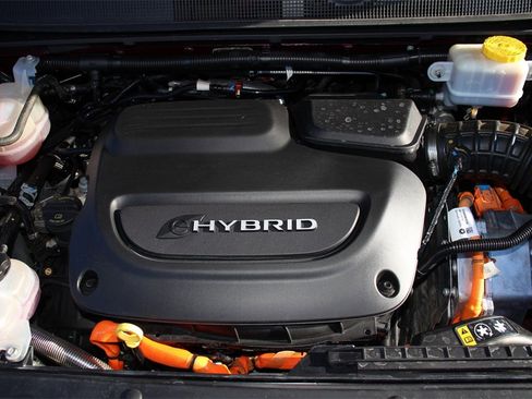 Used 2022 Chrysler Pacifica Limited image 26