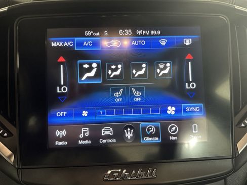 Used 2018 Maserati Ghibli RWD image 19