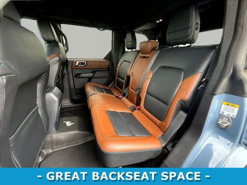 Used 2024 Ford Bronco Outer Banks w/ Sasquatch Package AWD/4WD image 22