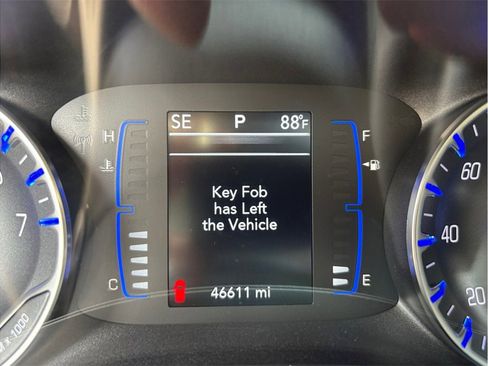 Used 2021 Chrysler Voyager Lxi FWD image 20