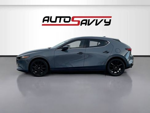 Used 2022 MAZDA MAZDA3 s image 4