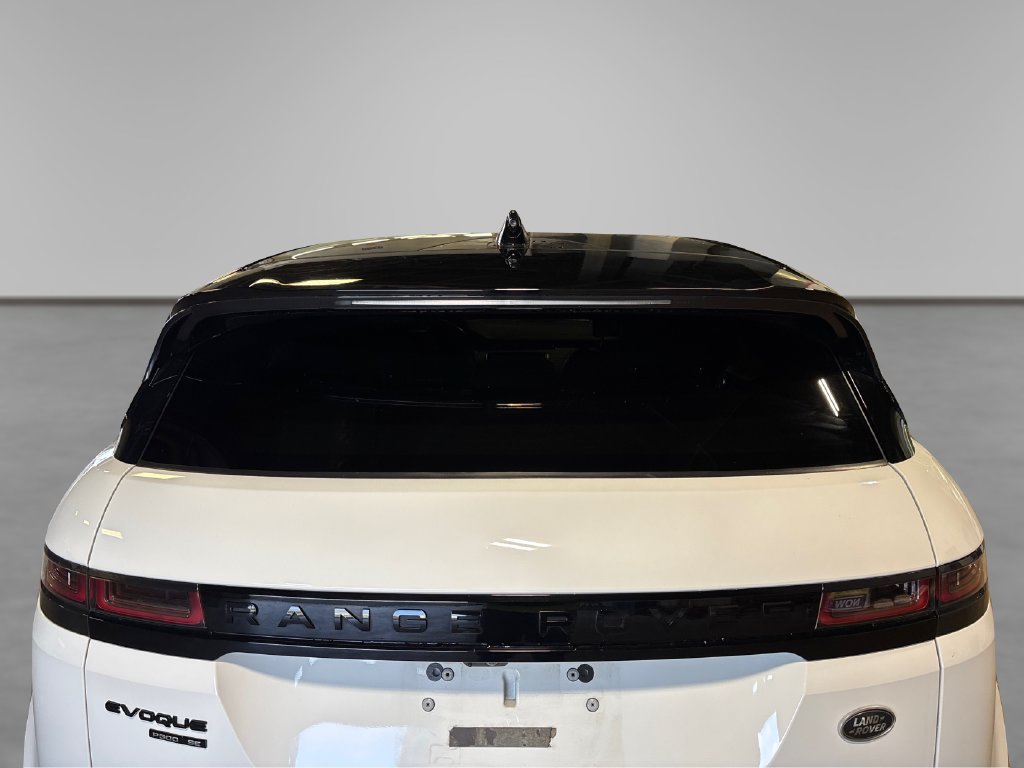 Used 2020 Land Rover Range Rover Evoque R-Dynamic SE AWD/4WD image 16