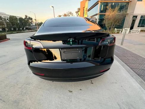 Used 2023 Tesla Model 3 Standard Range RWD image 5