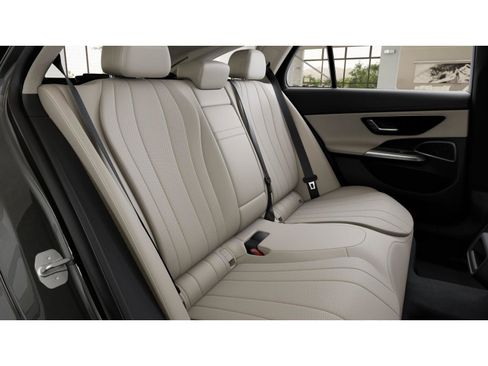 New 2026 Mercedes-Benz E 450 4MATIC All-Terrain Wagon image 5