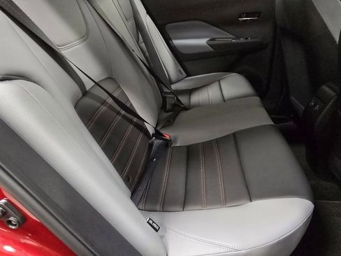 Used 2024 Nissan Kicks SR w/ SR Premium Package image 17