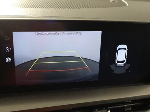 Certified 2024 Kia Telluride LX FWD image 39