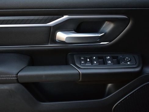 New 2025 RAM 1500 Big Horn AWD/4WD image 17