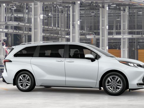 New 2026 Toyota Sienna Limited AWD/4WD image 13