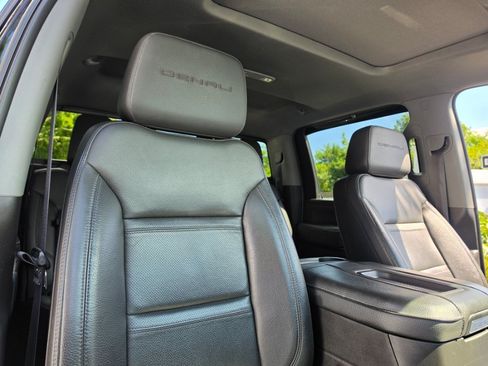 Used 2022 GMC Sierra 2500 Denali AWD/4WD image 41