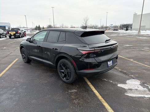 New 2026 Chevrolet Equinox EV LT image 7